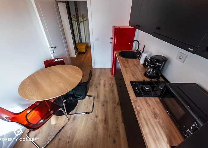 Ivory Concept 52 Bukarest